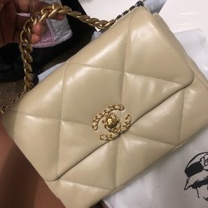 Crossbody Chanel Bag with strap